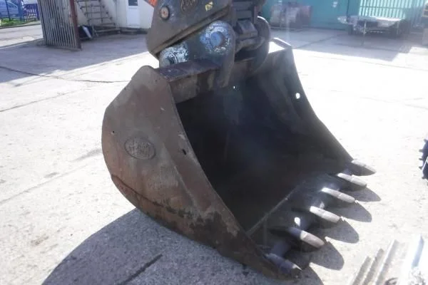 Гусеничный экскаватор Hitachi ZAXIS 350LC-5B - фото № 13