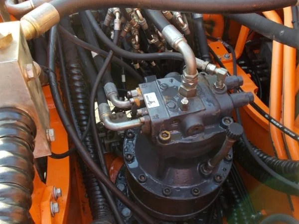 Doosan DX255LC Экскаватор на гусеничном ходу - фото № 9