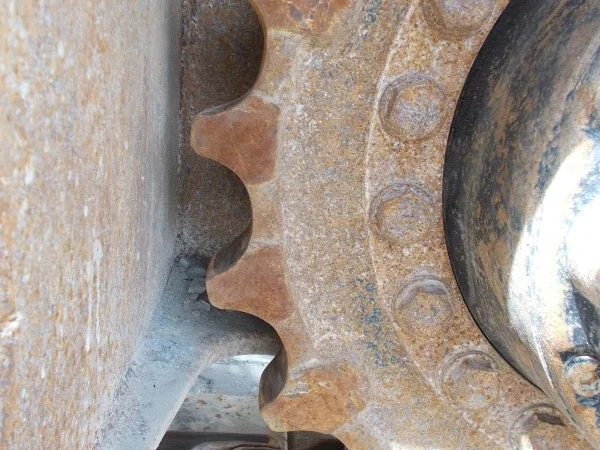 Гусеничный экскаватор JCB JS260LC - фото № 11