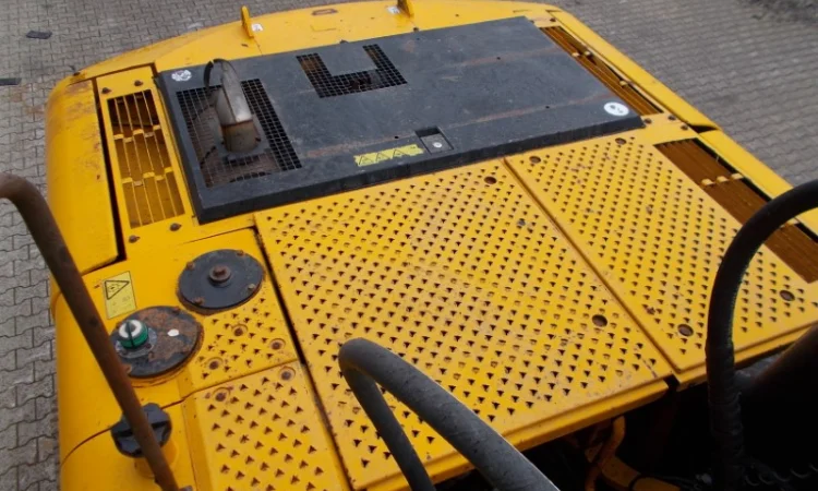 Экскаватор JCB JS200LC на гусеничном ходу - фото № 14