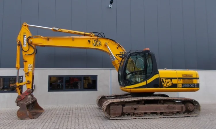 Экскаватор JCB JS200LC на гусеничном ходу - фото № 9