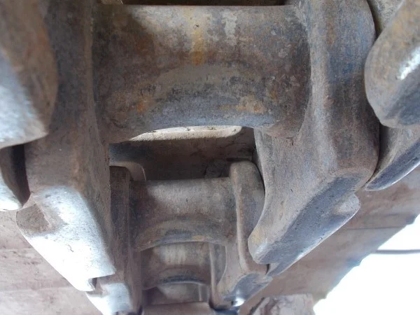 New Holland - экскаватор сверхмалого радиуса Kobelco E235BSR-2 - фото № 2