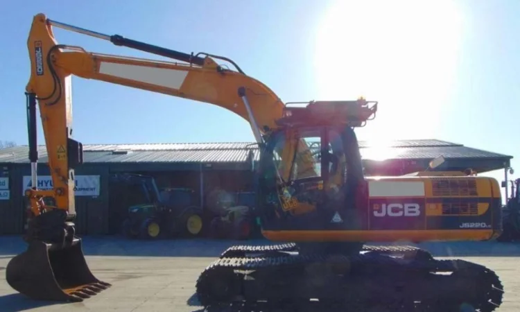 Экскаватор гусеничный JCB JS 220 LC - фото № 1