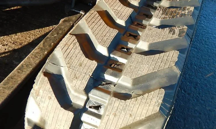 Мини-экскаватор JCB 8025 ZTS - фото № 11