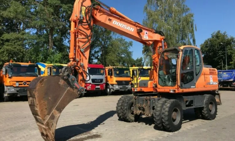 Колесный экскаватор Doosan DX 160 W - фото № 5