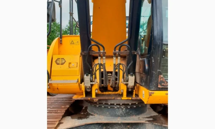 Экскаватор JCB JS220LC - фото № 9