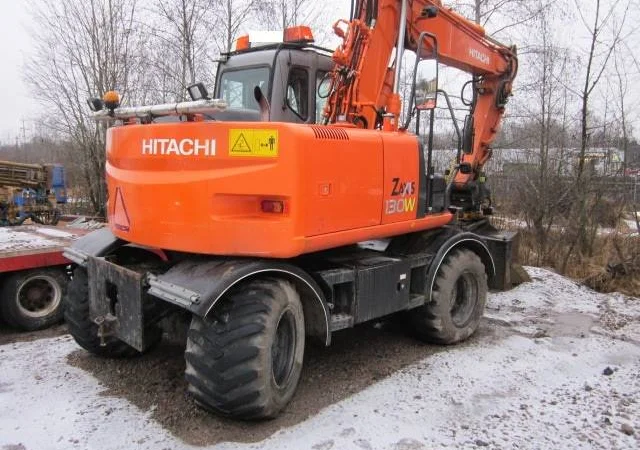 Экскаватор Hitachi ZX 130 W - фото № 1