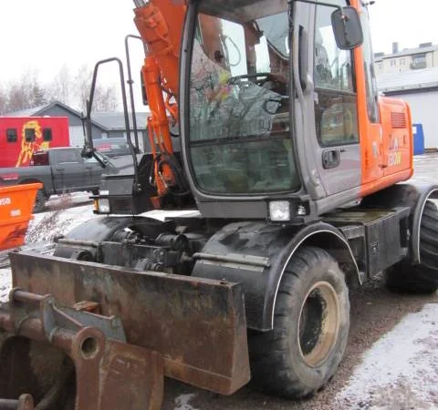 Экскаватор Hitachi ZX 130 W - фото № 7