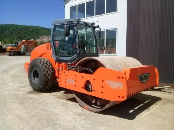 Каток грунтовый Hamm 3520 - фото № 3