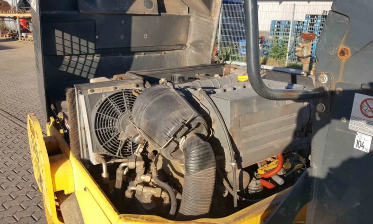 Дорожный каток Bomag BW135 - фото № 3