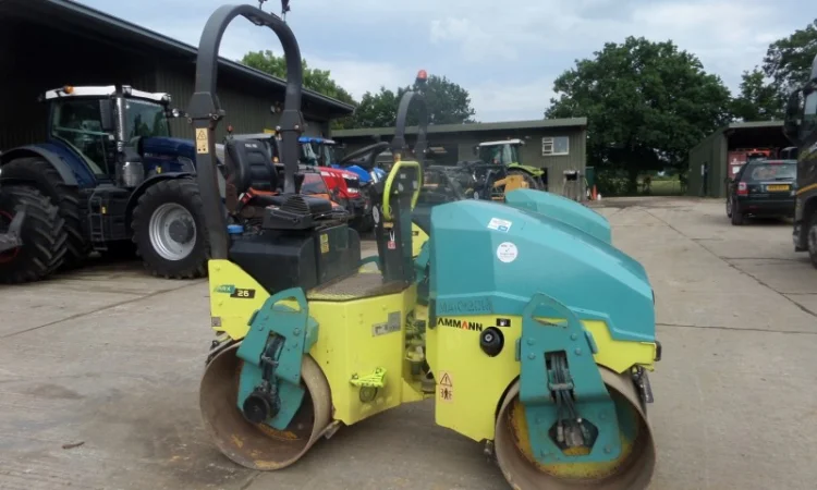 Двухбарабанный каток Ammann ARX26 - фото № 2