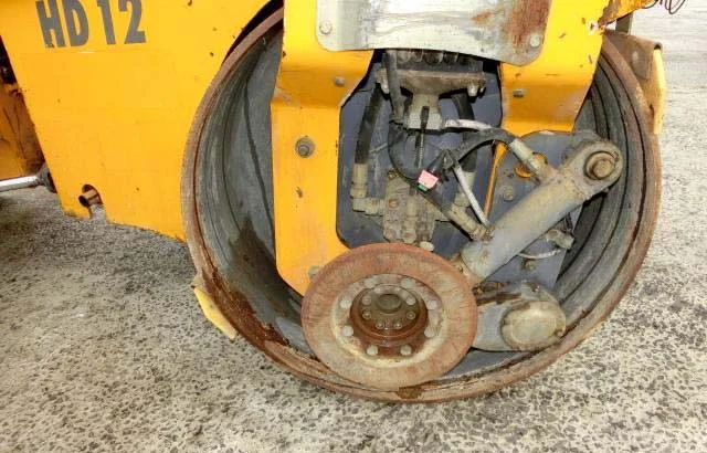 Тандемный каток Hamm HD 12 VV. Тандемный каток Hamm - фото № 7