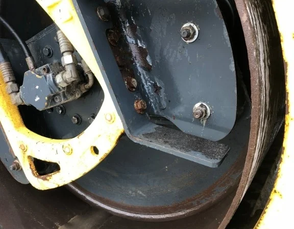 Гладковальцевый каток BOMAG BW161 AD-4 - фото № 12