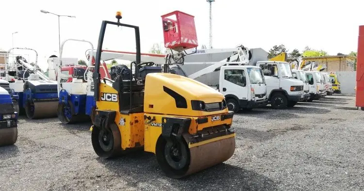 Дорожный каток JCB VMT 260 - фото № 1