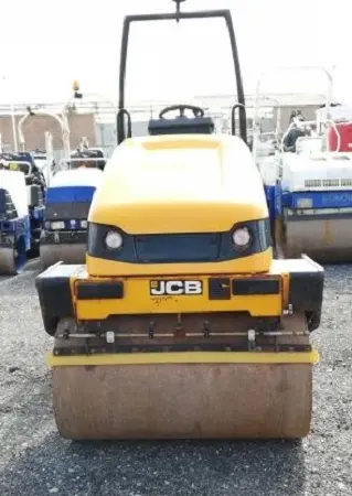 Дорожный каток JCB VMT 260 - фото № 4