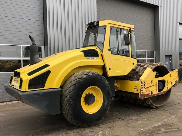 Грунтовый каток Bomag BW 213-D4 2011 года - фото № 6