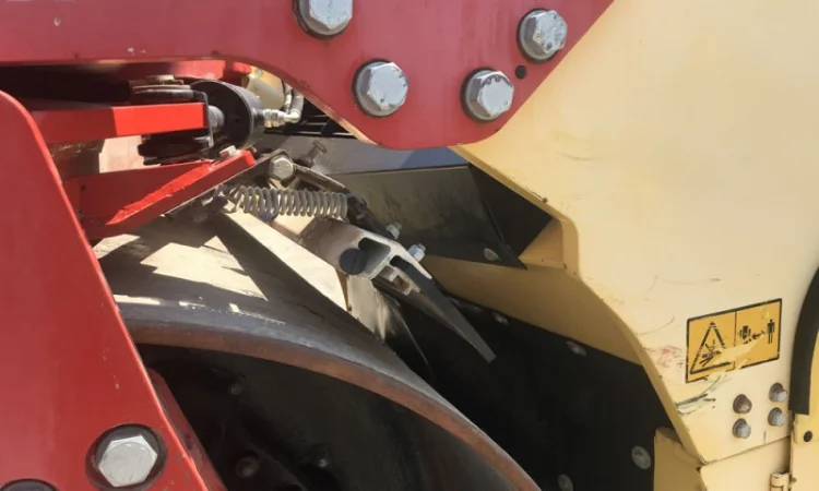 Тандемный каток Dynapac CC 424 HF - фото № 9