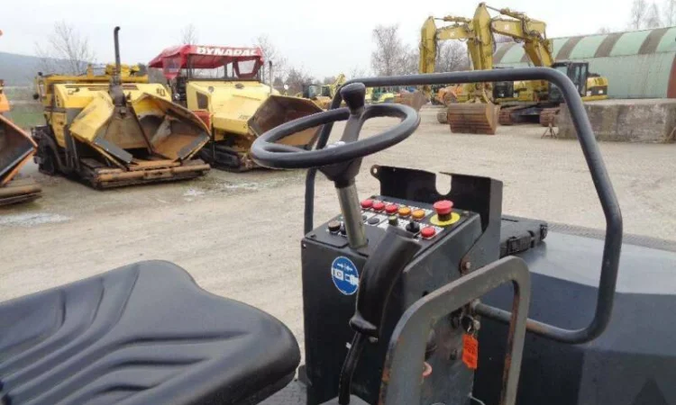 Комбинированный каток Bomag BW 138 AD в Киеве - фото № 11