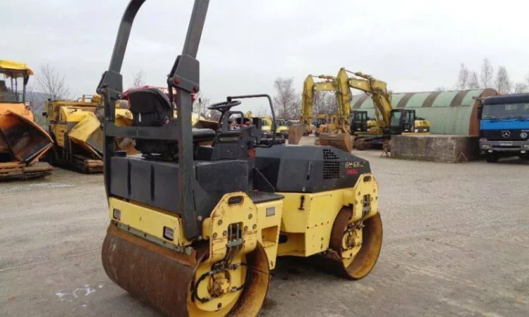 Комбинированный каток Bomag BW 138 AD в Киеве - фото № 2