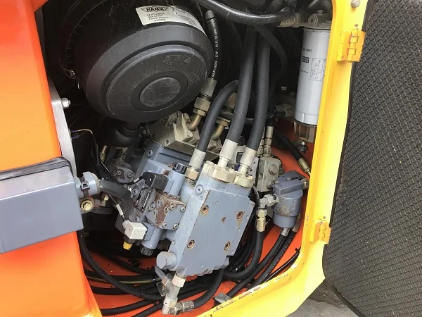 Тандемный каток Hamm HD 090V - фото № 11