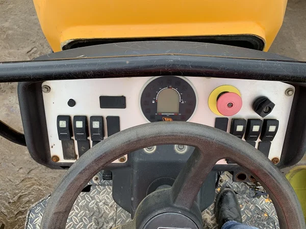 Тандемный каток JCB VMT430 2015 года - фото № 10