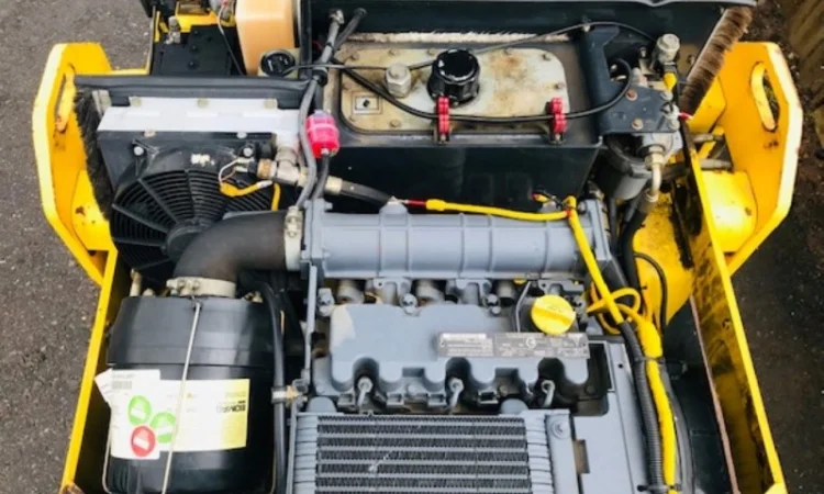 Комбинированный каток Bomag BW 135 AD 2010 года - фото № 12