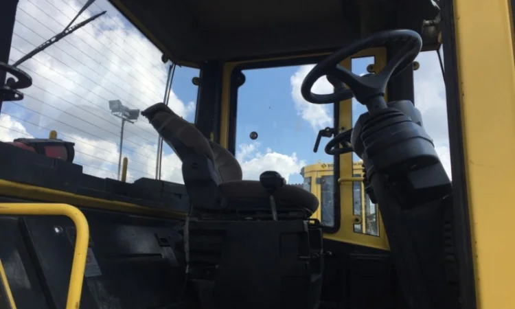 Тандемный каток Bomag BW 202 AD-4 - фото № 2