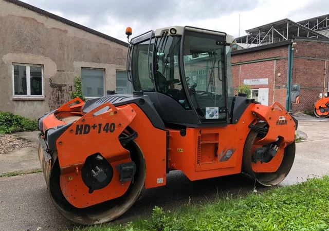 Тандемный каток HAMM HD+140 VV - фото № 7