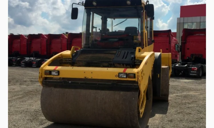 Тандемный каток Bomag BW 202 AD-4 2014 года - фото № 19