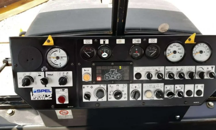 Двухвальцовый каток Bomag BW 184 AD - фото № 10