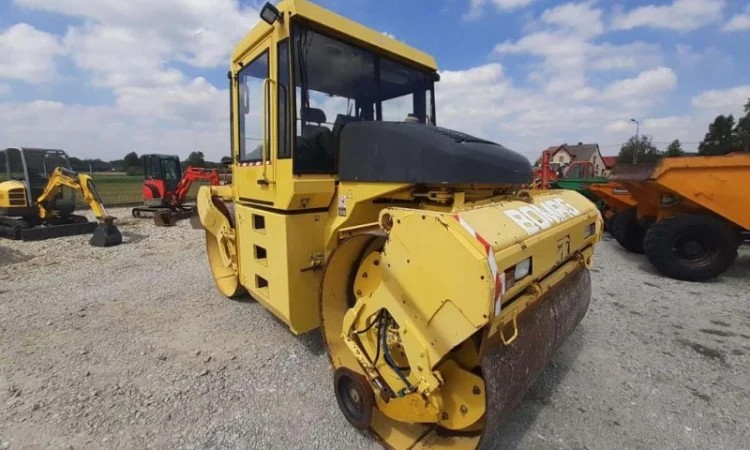 Двухвальцовый каток Bomag BW 184 AD - фото № 3