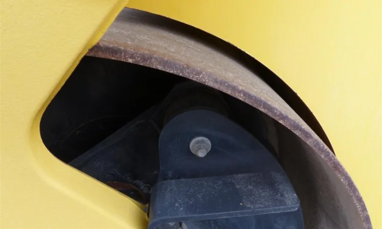 Тандемный каток Bomag BW 190 AD-4 - фото № 11