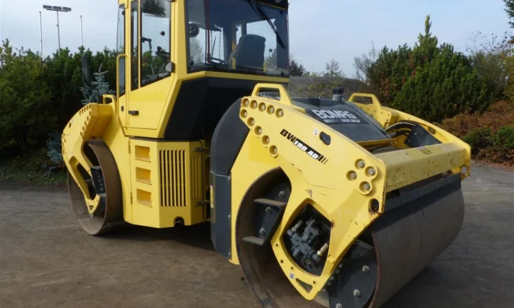 Тандемный каток Bomag BW 190 AD-4 - фото № 18