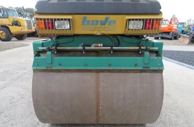 Тандемный каток Hamm DV 6.42 Super - фото № 15