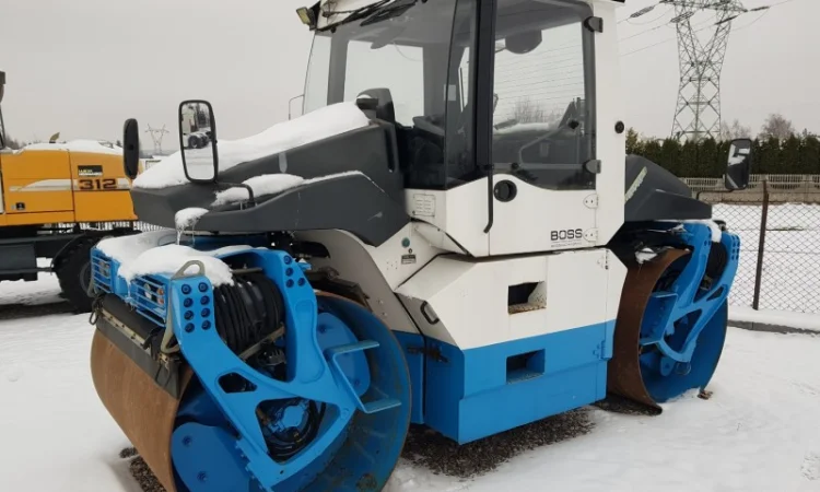 Дорожній каток Bomag BW 174AP 2010 - фото № 1