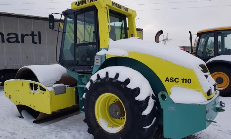 Грунтовий каток Amman 2011 року - фото № 17