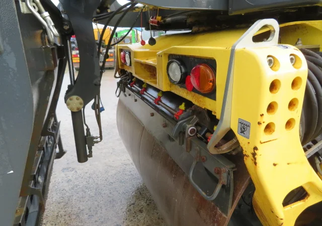 Тандемный каток Bomag BW174 AP-AM - фото № 4