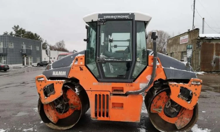 Тандемный каток Hamm DV 90 VV. Спецтехника б/у - фото № 3