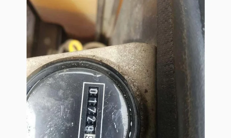 Комбинированный каток Bomag BW 135 AD - фото № 10