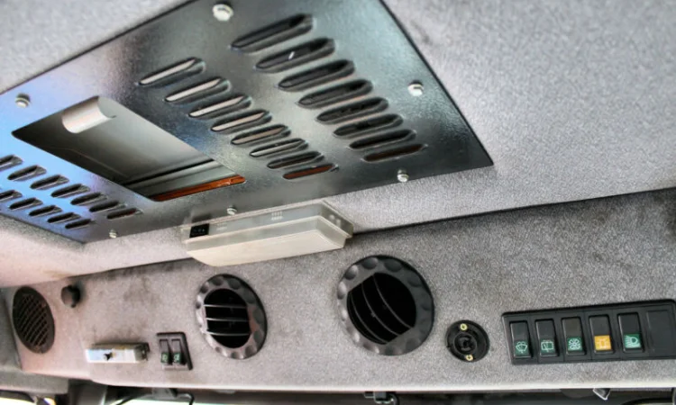 Комбинированный каток Bomag BW 174 AD-2M. Каток Bomag с разбрасывателем - фото № 14