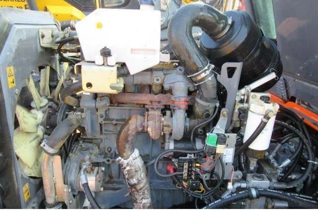 Грунтовый каток Hamm 3307HT - фото № 6