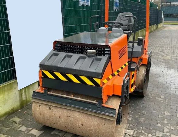 Тандемный каток Hamm HD 12 - фото № 2