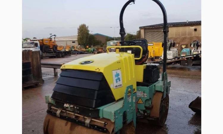Тандемный каток Ammann AV 26-2 - фото № 1