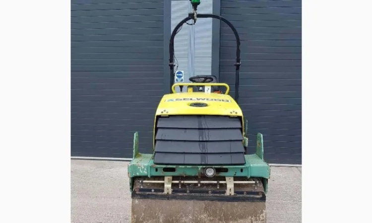 Тандемный каток Ammann AV 26-2 - фото № 3