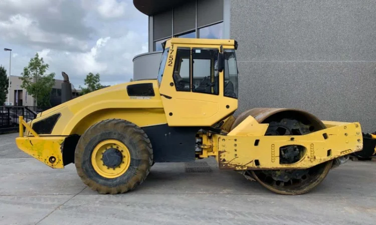 Тандемный каток Bomag BW 219 D H-4 - фото № 5