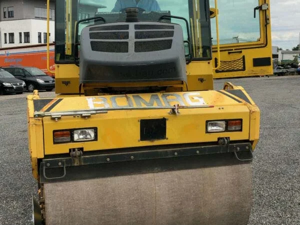 Каток BOMAG BW 174 AD - фото № 3