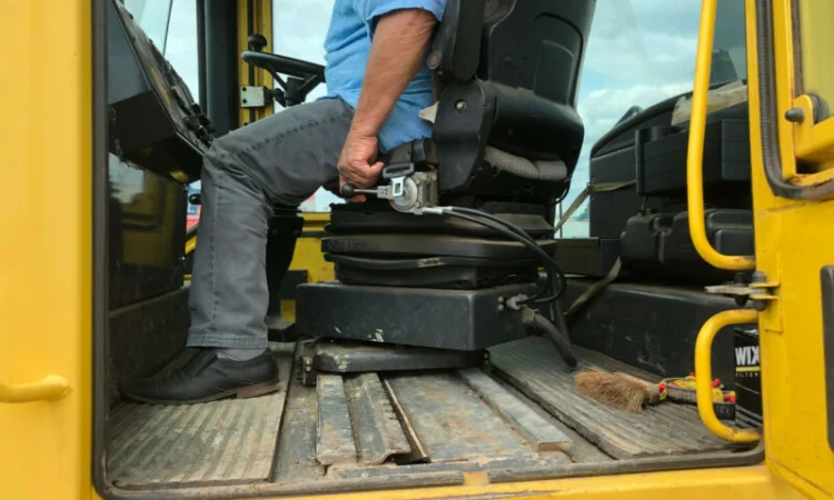 Каток BOMAG BW 174 AD - фото № 6