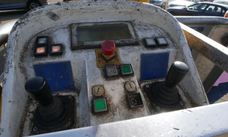 Автовишка Mercedes-Benz 814 Wumag WT260 26м - фото № 10