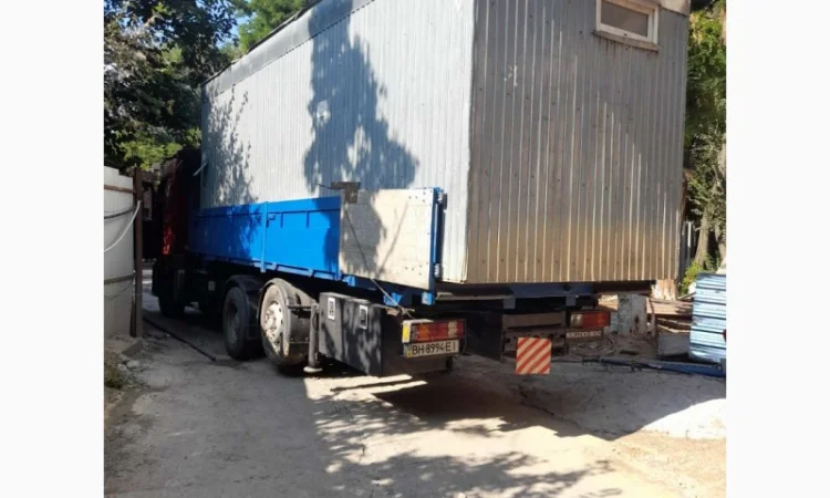 Услуги аренда крана манипулятора в Одессе. Кран-манипулятор Одесса Palfinger pk 2700 - фото № 1