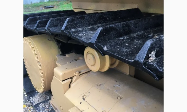 Бульдозер Dressta (Stalowa Wola) TD-25 после капремонта ходовой части и двигателя - фото № 4